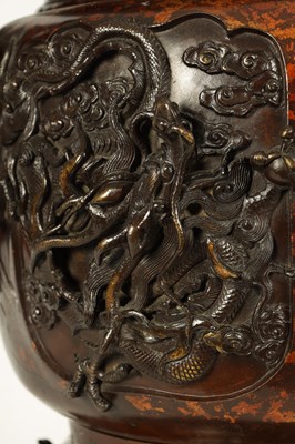 Lot 115 - A LARGE JAPANESE MEIJI PERIOD PATINATED KORO AND COVER