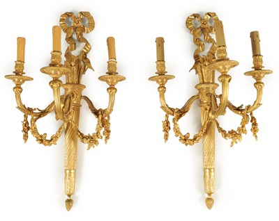 Lot 772 - A FINE LARGE PAIR OF 19TH CENTURY FRENCH EMPIRE STYLE ORMOLU THREE BRANCH WALL LIGHTS