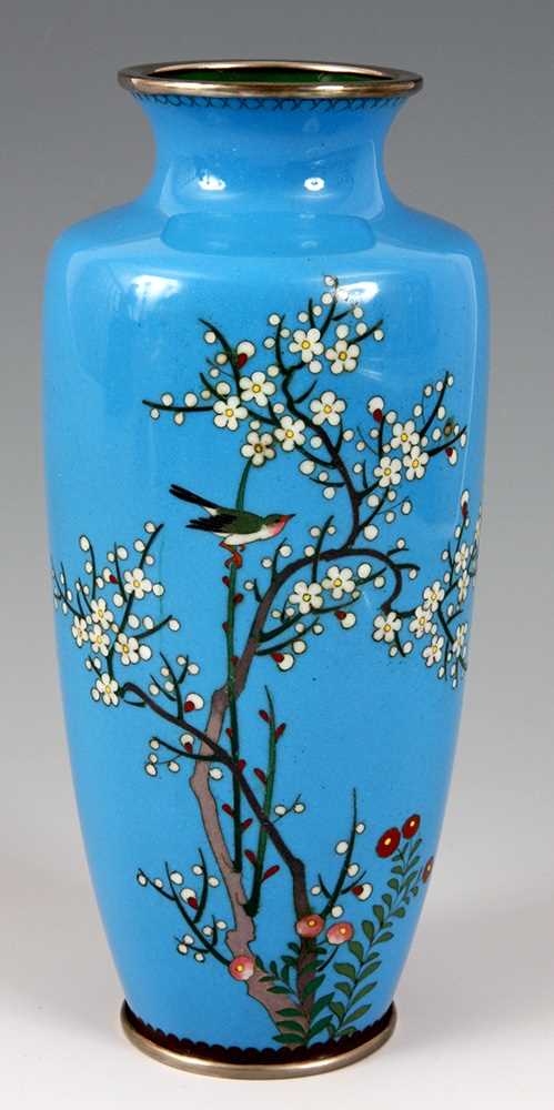 Lot 84 - A MEIJI PERIOD JAPANESE BLUE GROUND CLOISONNÉ...