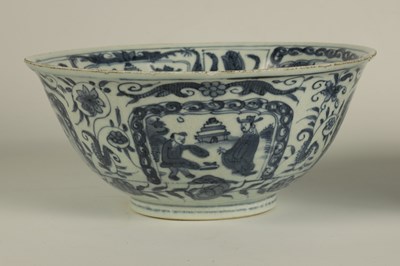 Lot 114 - TWO 18TH CENTURY CHINESE BLUE AND WHITE PORCELAIN BOWLS