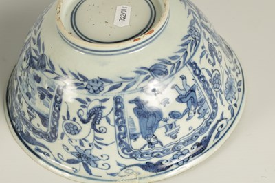 Lot 114 - TWO 18TH CENTURY CHINESE BLUE AND WHITE PORCELAIN BOWLS