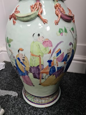 Lot 172 - A LARGE 19TH CENTURY CHINESE POLYCHROME FAMILLE ROSE VASE