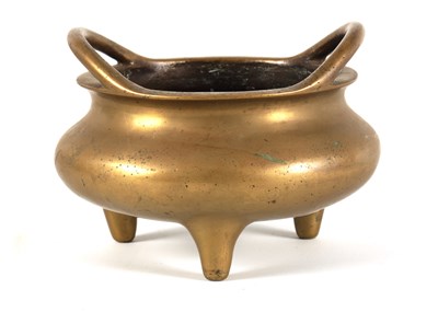 Lot 147 - A CHINESE CAST BRONZE SQUAT BULBOUS CENSER