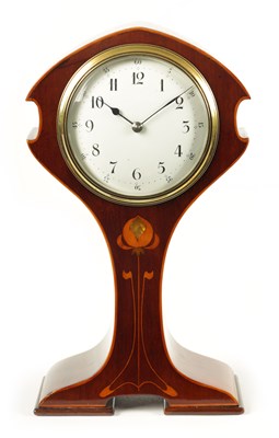Lot 752 - AN EDWARDIAN ART NOUVEAU STYLE BOXWOOD STRUNG AND MAHOGANY INLAID MANTEL CLOCK