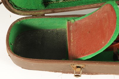 Lot 498 - A GOOD QUALITY EARLY 20TH CENTURY FULL SIZE ITALIAN VIOLIN LABELLED RICCARDO ANTONIAZZI