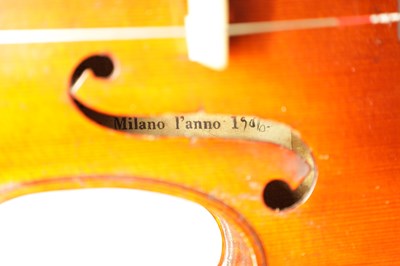 Lot 498 - A GOOD QUALITY EARLY 20TH CENTURY FULL SIZE ITALIAN VIOLIN LABELLED RICCARDO ANTONIAZZI