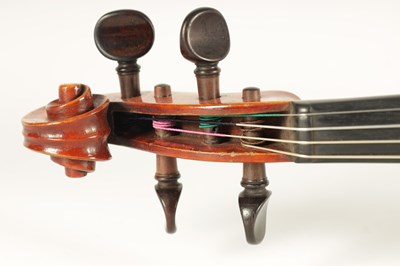 Lot 498 - A GOOD QUALITY EARLY 20TH CENTURY FULL SIZE ITALIAN VIOLIN LABELLED RICCARDO ANTONIAZZI