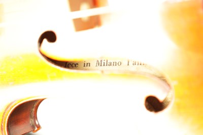 Lot 498 - A GOOD QUALITY EARLY 20TH CENTURY FULL SIZE ITALIAN VIOLIN LABELLED RICCARDO ANTONIAZZI