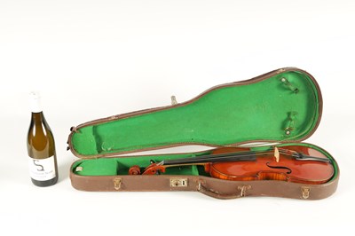 Lot 498 - A GOOD QUALITY EARLY 20TH CENTURY FULL SIZE ITALIAN VIOLIN LABELLED RICCARDO ANTONIAZZI