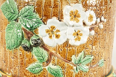 Lot 48 - A 19TH CENTURY JOSEPH HOLDCROFT LARGE MAJOLICA CHEESE DISH AND COVER