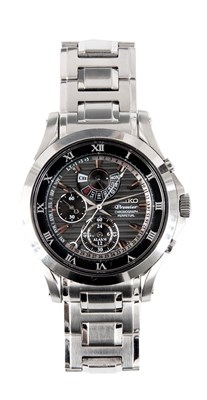 Lot 229 - A GENTLEMANS SEIKO CHRONOGRAPH PERPETUAL...