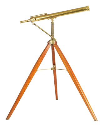 Lot 478 - GARDNER & CO. GLASGOW. A 19TH CENTURY LACQUERED BRASS 3" REFRACTING TELESCOPE