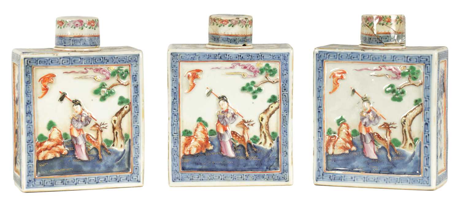 Lot 152 - A SET OF THREE 19TH CENTURY CHINESE FAMILLE ROSE PORCELAIN TEA CADDIES