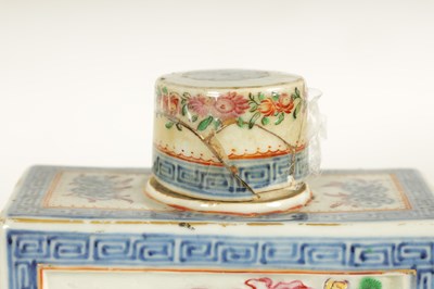 Lot 152 - A SET OF THREE 19TH CENTURY CHINESE FAMILLE ROSE PORCELAIN TEA CADDIES