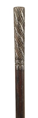 Lot 445 - A LATE 19TH CENTURY FRENCH ROSEWOOD AND SILVER PIQUEWORK WALKING CANE