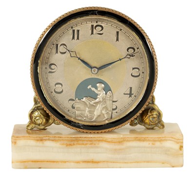 Lot 1034 - A SMALL SWISS ART DECO AUTOMATION DESK CLOCK