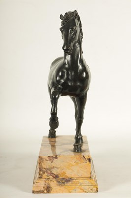Lot 699 - AN 18TH/19TH CENTURY ITALIAN BRONZE SCULPTURE