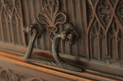 Lot 580 - A 16TH/17TH CENTURY SPANISH WALNUT GOTHIC TABLE CABINET