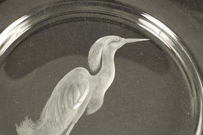 Lot 13 - A SET OF 12 20TH CENTURY STEUBEN GLASS WORKS ORNITHOLOGICAL GLASS PLATES