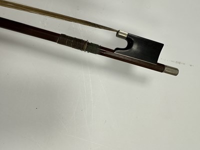 Lot 483 - AN 18TH CENTURY FULL-SIZE VIOLIN