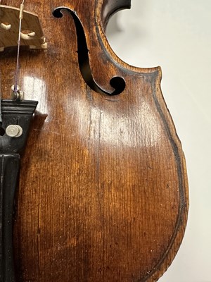 Lot 483 - AN 18TH CENTURY FULL-SIZE VIOLIN
