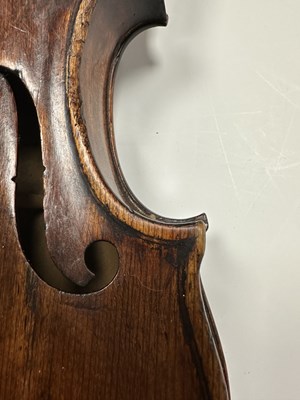 Lot 483 - AN 18TH CENTURY FULL-SIZE VIOLIN