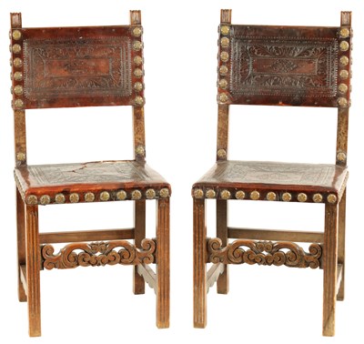 Lot 678 - A PAIR OF 19TH CENTURY ITALIAN WALNUT AND LEATHER CHAIRS