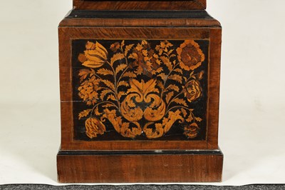 Lot 521 - WILLIAM SPEAKMAN, LONDINI FECIT. A GOOD WILLIAM AND MARY WALNUT AND FLORAL MARQUETRY PANELLED EIGHT-DAY LONGCASE CLOCK