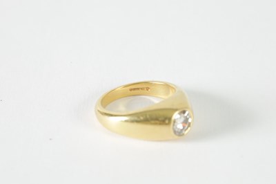 Lot 431 - A GENTLEMAN'S 18CT GOLD 1.5CT DIAMOND RING