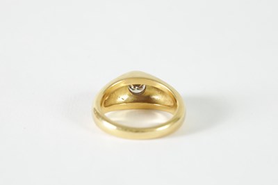 Lot 431 - A GENTLEMAN'S 18CT GOLD 1.5CT DIAMOND RING