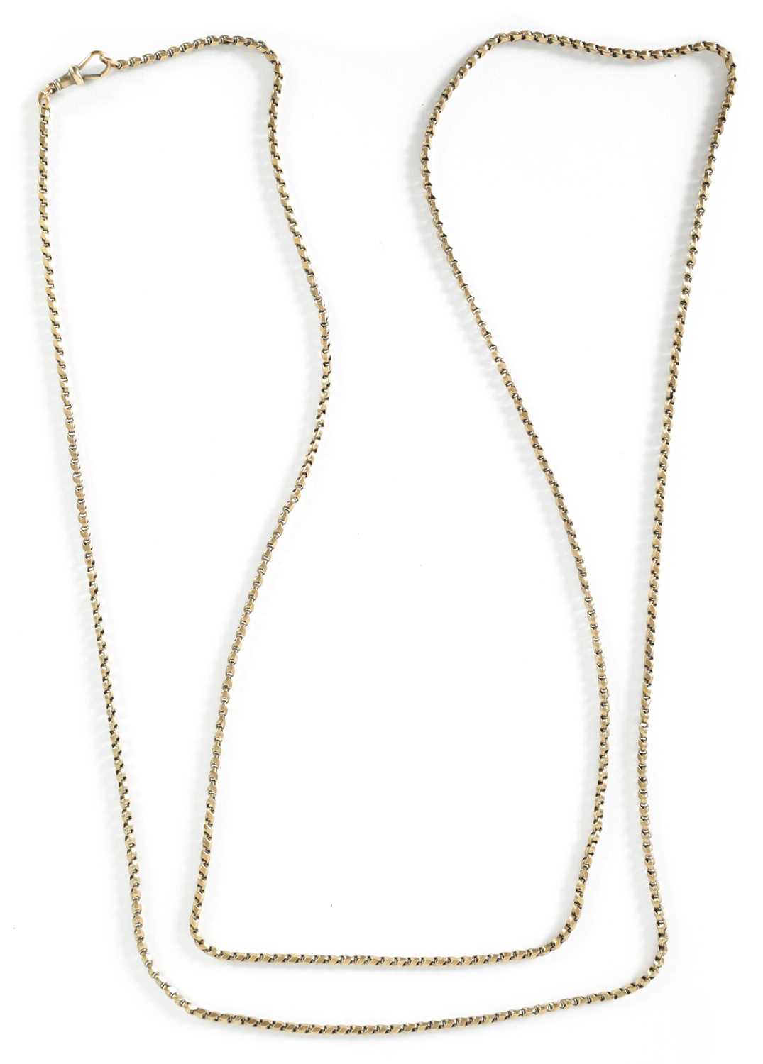 Lot 276 - A LONG 9CT GOLD NECKLACE/MUFF CHAIN