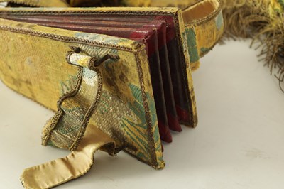 Lot 67 - A RARE EARLY 18TH CENTURY FRENCH CHEDEVILLE MUSETTE DE COUR