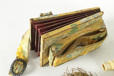 Lot 67 - A RARE EARLY 18TH CENTURY FRENCH CHEDEVILLE MUSETTE DE COUR