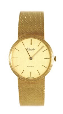 Lot 217 - A GENTLEMAN’S 18CT GOLD CHOPARD AUTOMATIC WRISTWATCH