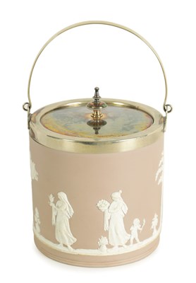 Lot 20 - A COLLECTION OF FIVE PIECES OF WEDGEWOOD COLOURED JASPERWARE