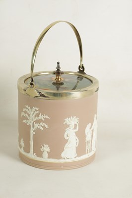 Lot 20 - A COLLECTION OF FIVE PIECES OF WEDGEWOOD COLOURED JASPERWARE