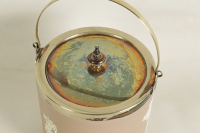 Lot 20 - A COLLECTION OF FIVE PIECES OF WEDGEWOOD COLOURED JASPERWARE