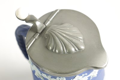 Lot 20 - A COLLECTION OF FIVE PIECES OF WEDGEWOOD COLOURED JASPERWARE