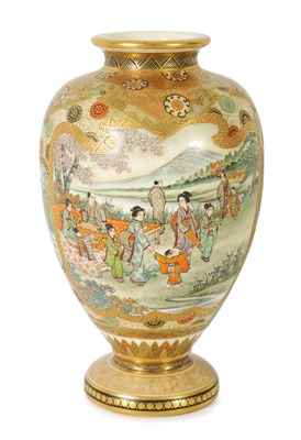 Lot 319 - A JAPANESE MEIJI PERIOD SATSUMA OVOID CABINET VASE