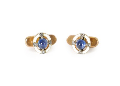 Lot 423 - A FINE PAIR OF GOLD CABOCHON SAPPHIRE DIAMOND AND ENAMEL  BUTTON STUDS