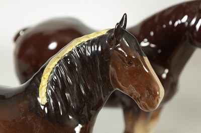 Lot 81 - A COLLECTION OF SEVEN VARIOUS PIECES