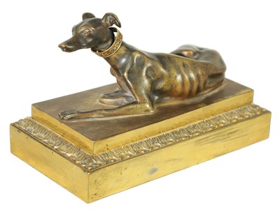 Lot 811 - A REGENCY GILT BRASS BRONZE MOUNTED PAPER WEIGHT