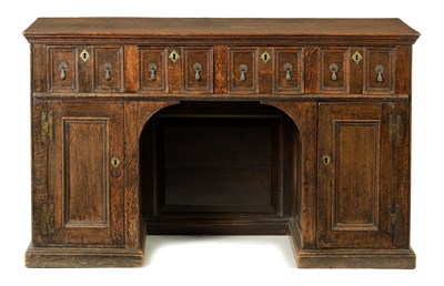 Lot 1336 - A RARE WILIAM AND MARY JOINED OAK DOG KENNEL DRESSER BASE
