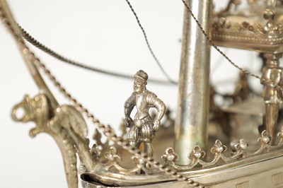 Lot 577 - A LATE 19TH/EARLY 20TH CENTURY CONTINENTAL SILVER NEFF