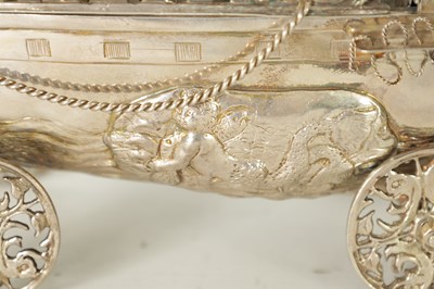Lot 577 - A LATE 19TH/EARLY 20TH CENTURY CONTINENTAL SILVER NEFF
