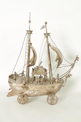 Lot 577 - A LATE 19TH/EARLY 20TH CENTURY CONTINENTAL SILVER NEFF