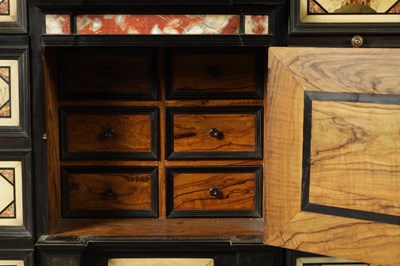 Lot 1432 - A GOOD 18TH CENTURY ITALIAN PIETRA DURA INLAID EBONISED TABLE CABINET
