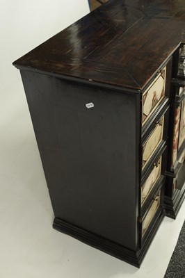 Lot 1432 - A GOOD 18TH CENTURY ITALIAN PIETRA DURA INLAID EBONISED TABLE CABINET
