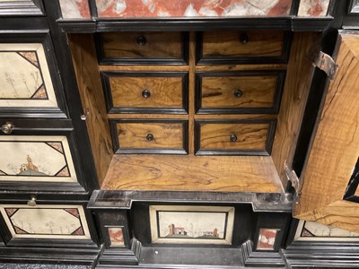 Lot 1432 - A GOOD 18TH CENTURY ITALIAN PIETRA DURA INLAID EBONISED TABLE CABINET