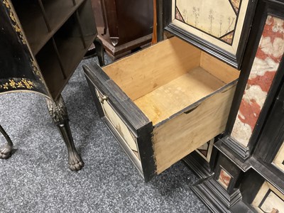 Lot 1432 - A GOOD 18TH CENTURY ITALIAN PIETRA DURA INLAID EBONISED TABLE CABINET